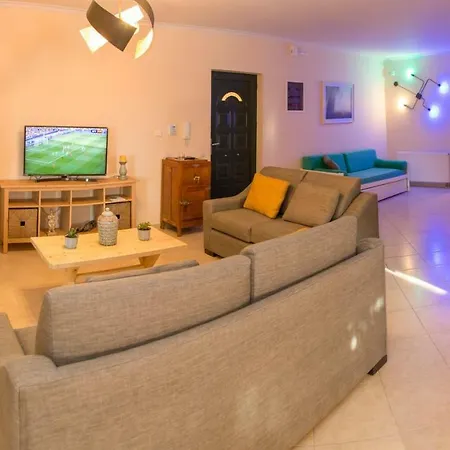 Iro's House *