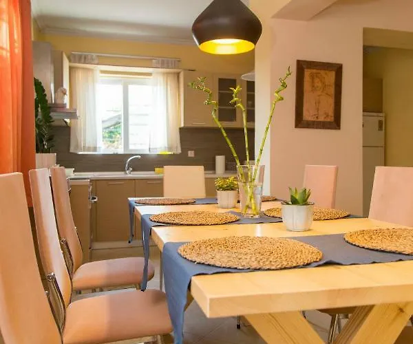 Iro's House Lägenhet *