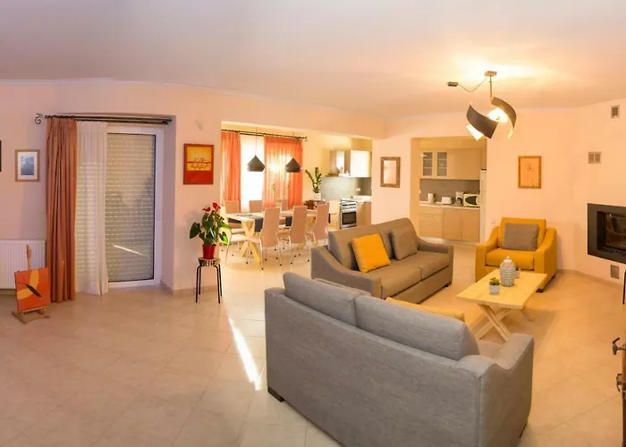 דירה Iro's House *